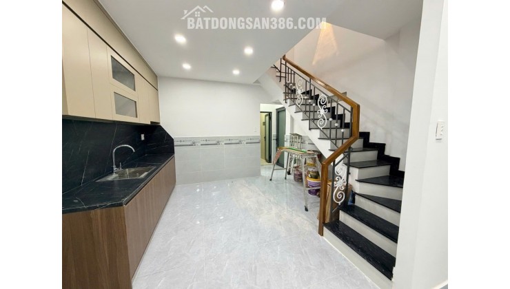 Nhà mới đẹp ở ngay Aeon Tân Phú, 45m2, hẻm 5m ô tô thông mà chỉ 4Đ nhỏ